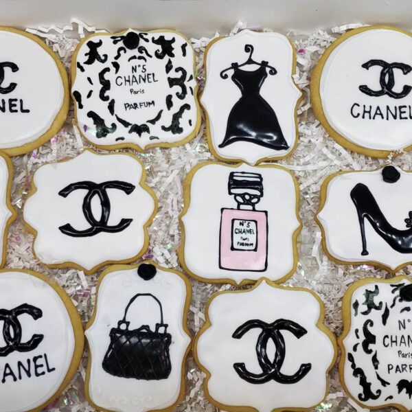 Cake #00179 (price for each)