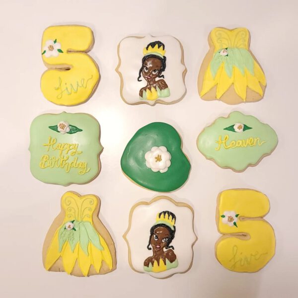 Cake #00220 (price for each)