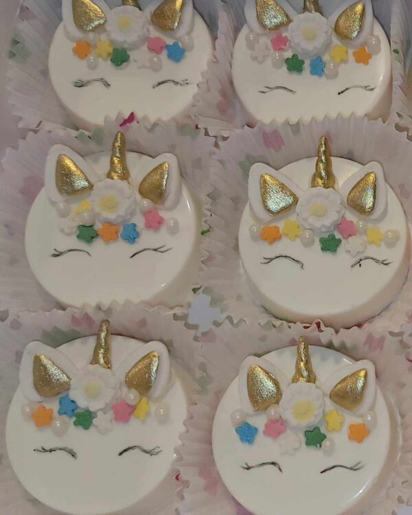 Cake #00260 (price for each)