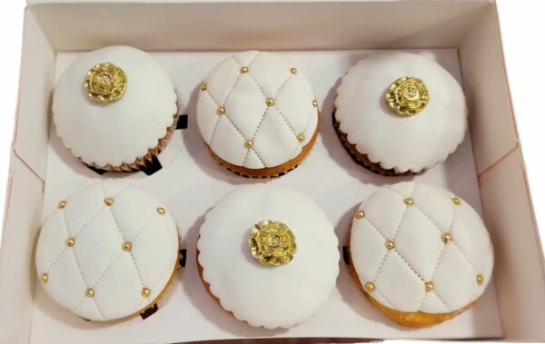 Cake #00292 (price for each)